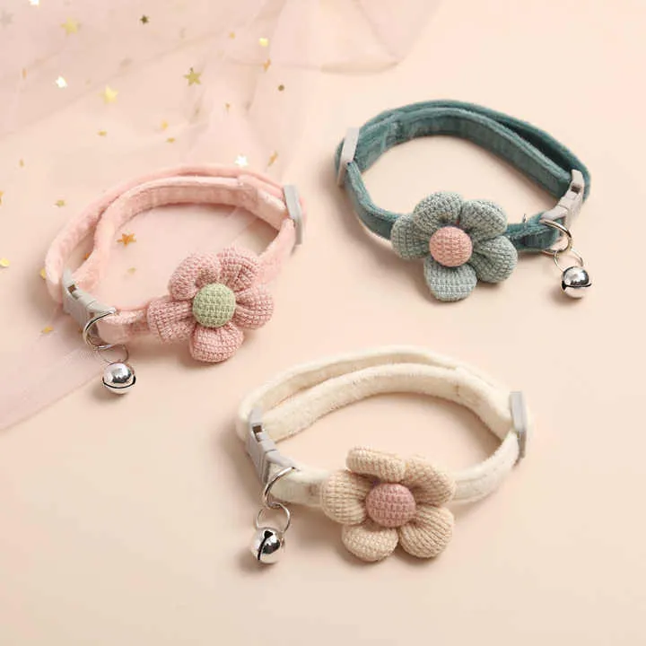 زهرة الجرس مبطن نايلون سبائك الشريط طوق الزينة Animal Flower Bell Padded Nylon Alloy Ribbon Collar Decorations Pet Supplies