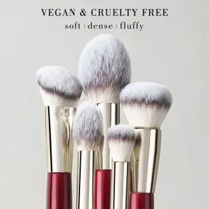 فرش مكياج فاخرة بمقبض خشبي أحمر  Luxury makeup brushes with red wooden handle